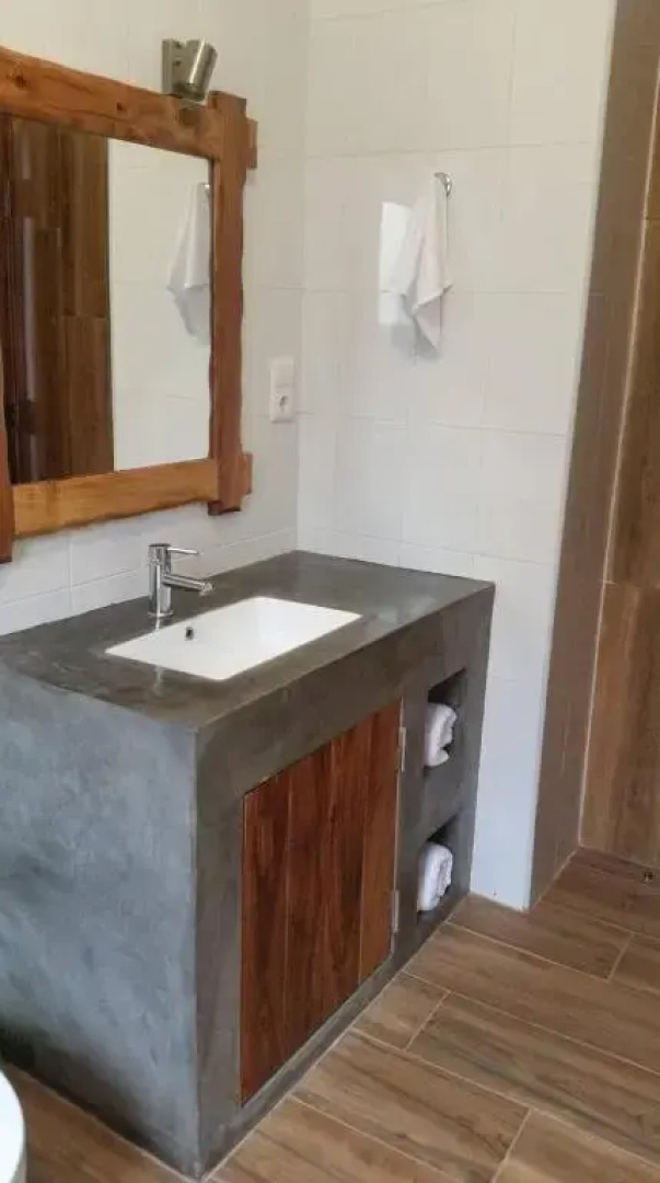 Casa dos Lagos - RRAL n  2187