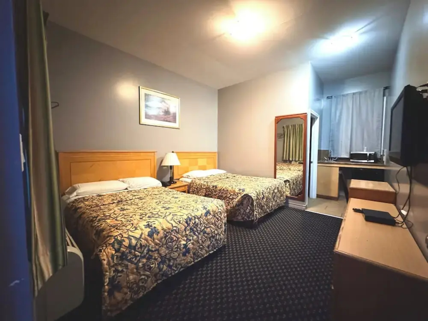 Wayfare Motel
