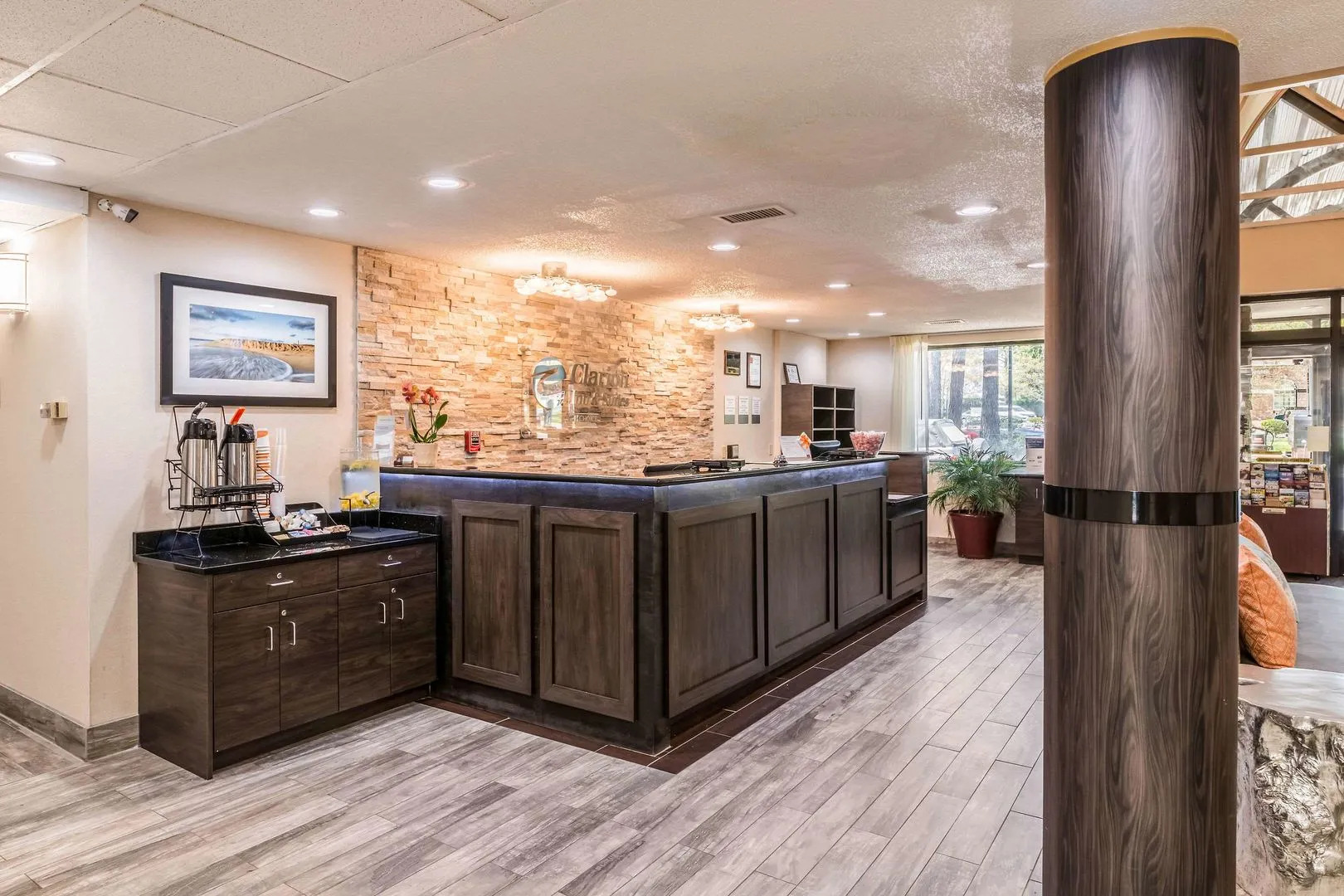 Lake Norman Inn and Suites