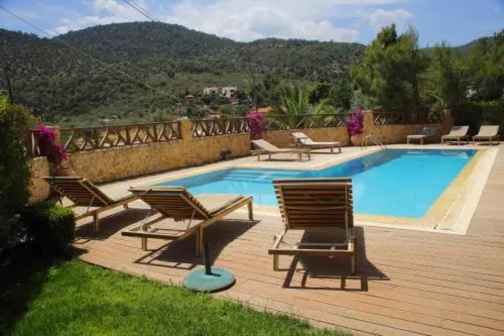 Miramar Complex - Korfos