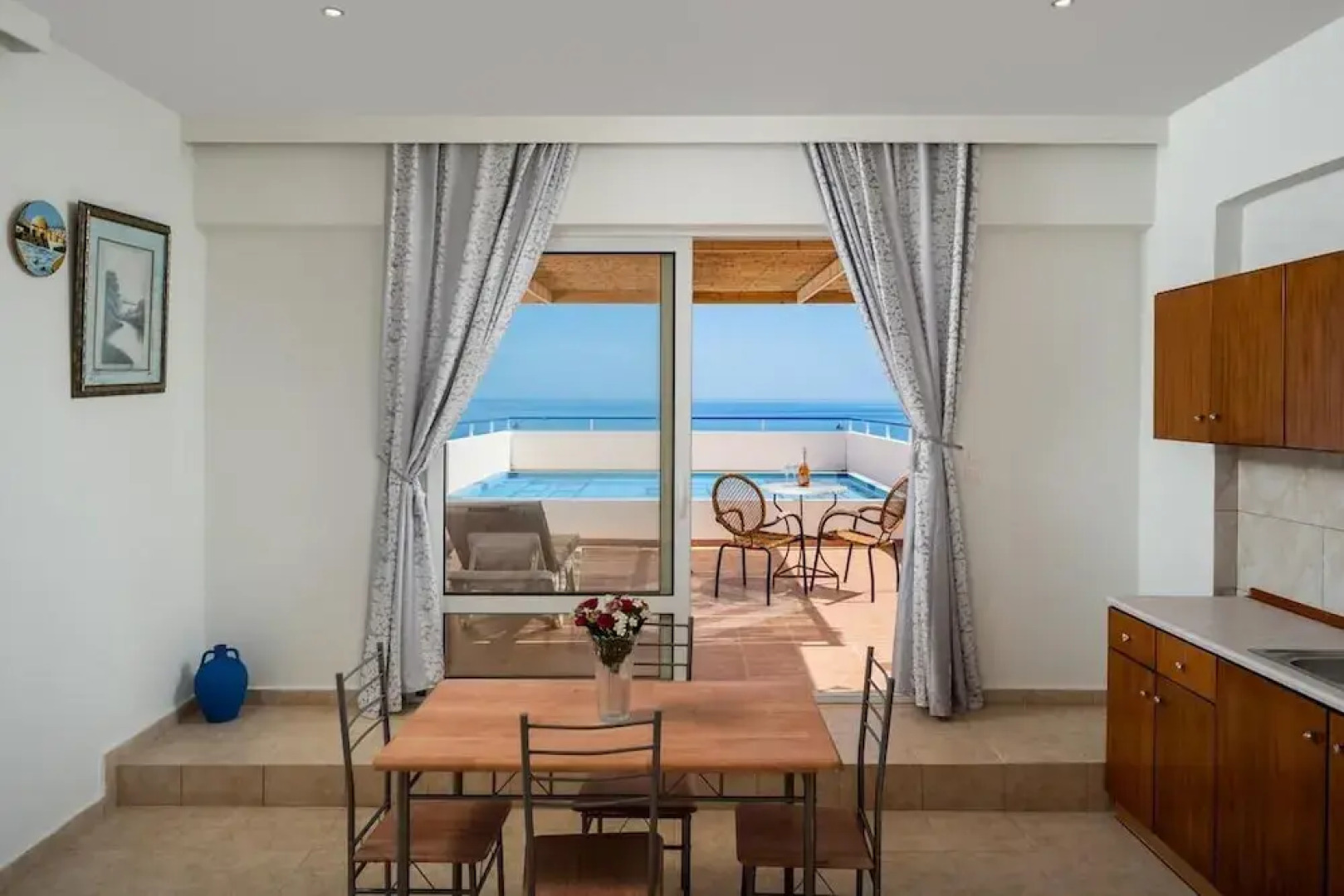 Stegna Sunrise Suite Sleeps 4 Pool