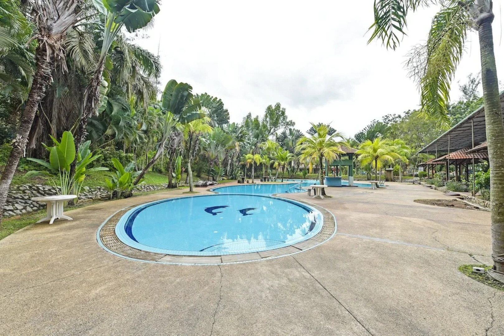 Apartment Teluk Batik