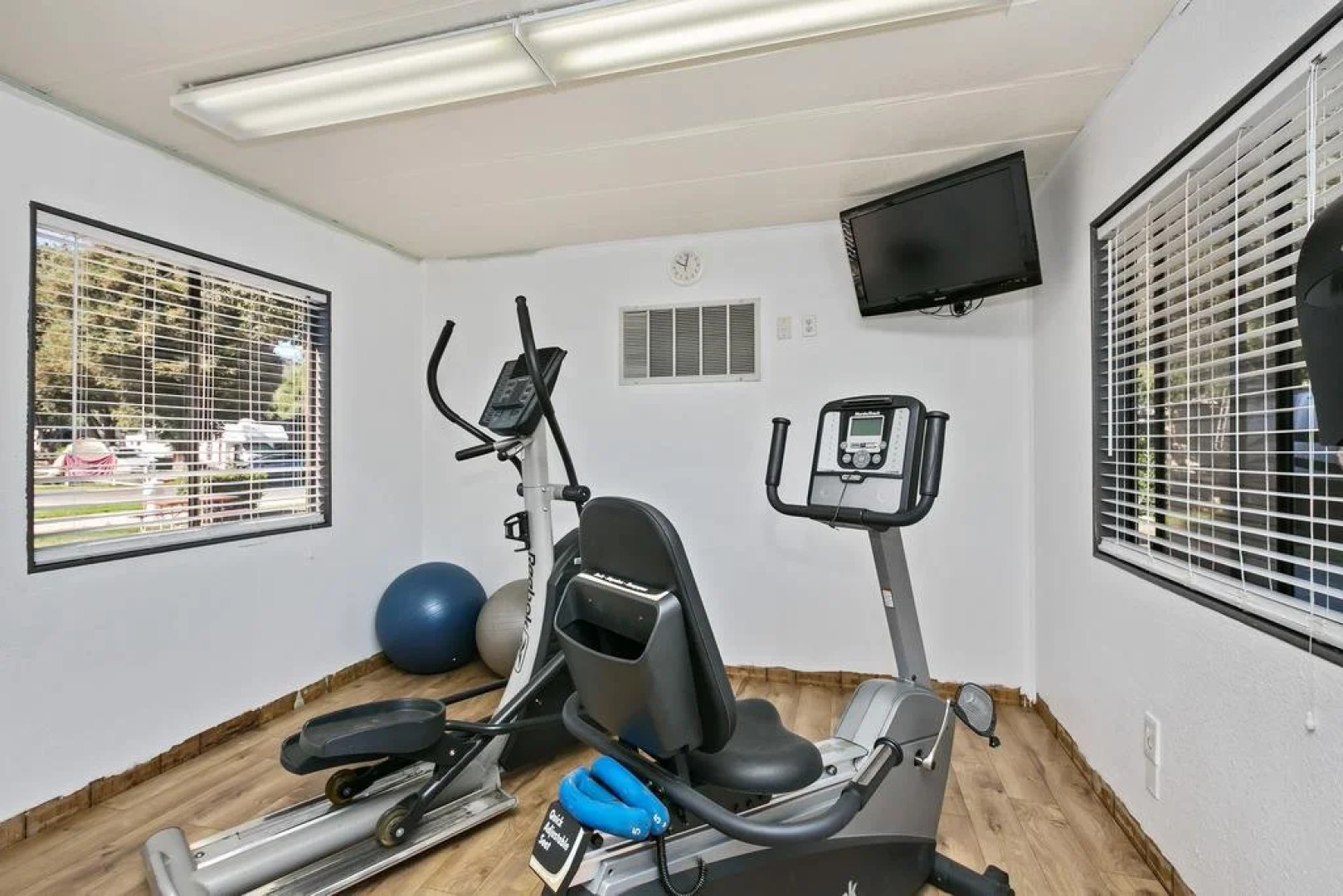 Flying Flags RV Resort & Campground