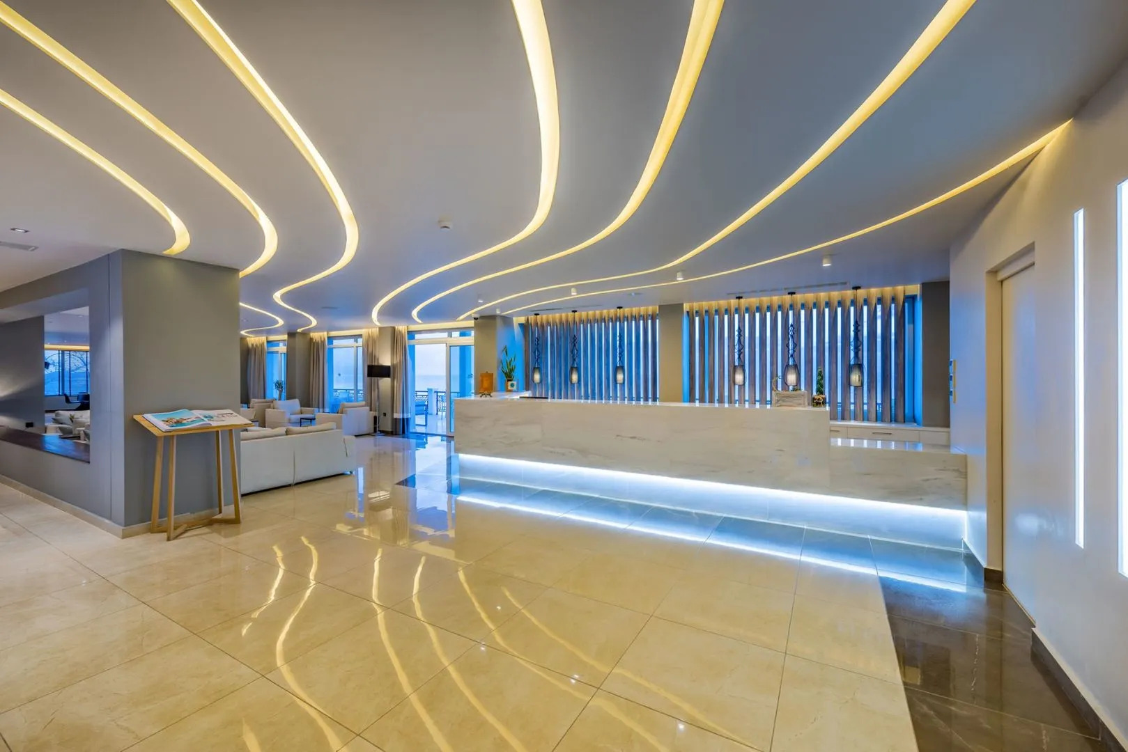 Alexandra Beach Resort & Spa