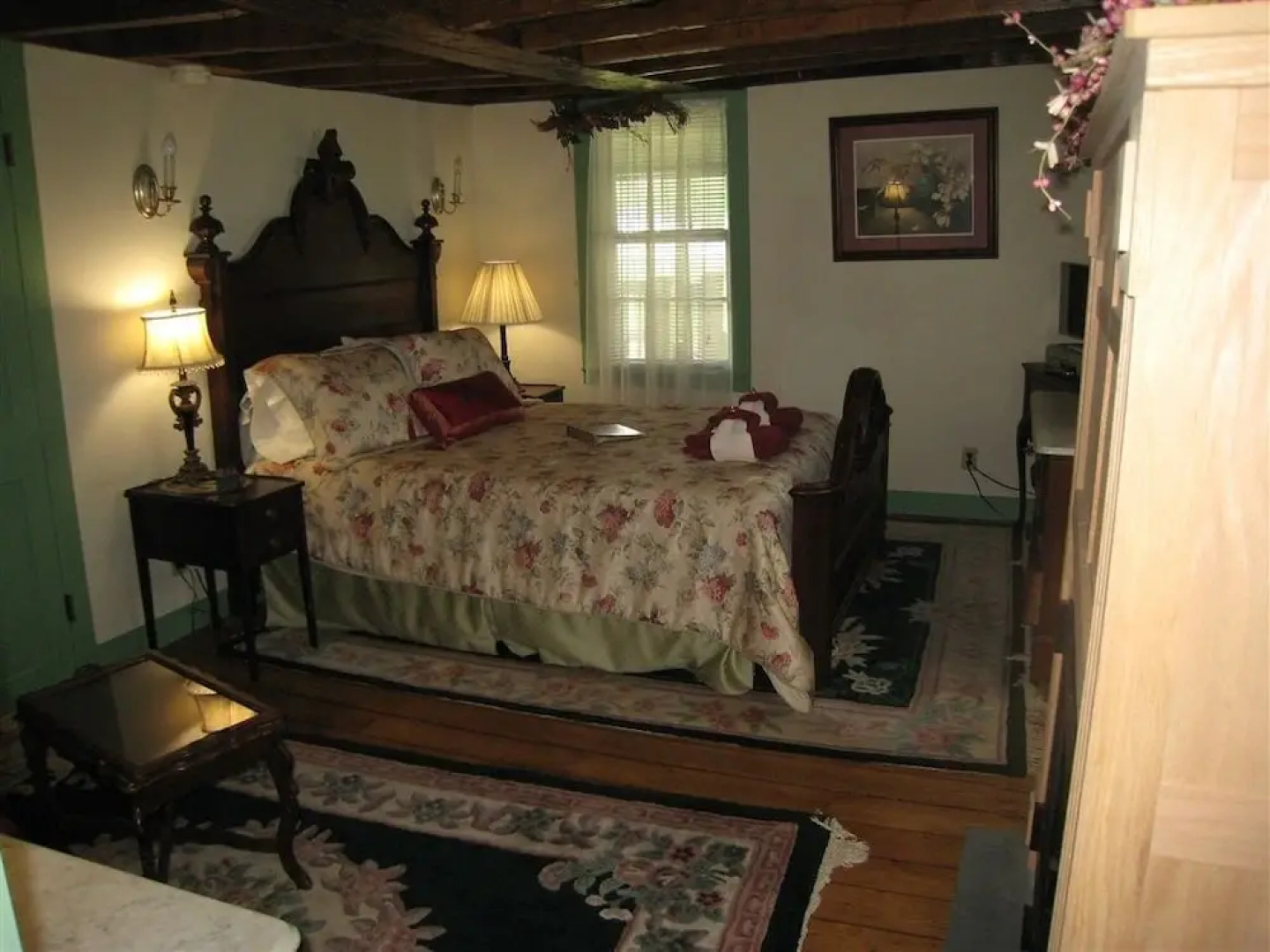 Captain Grant's Bed and Breakfast