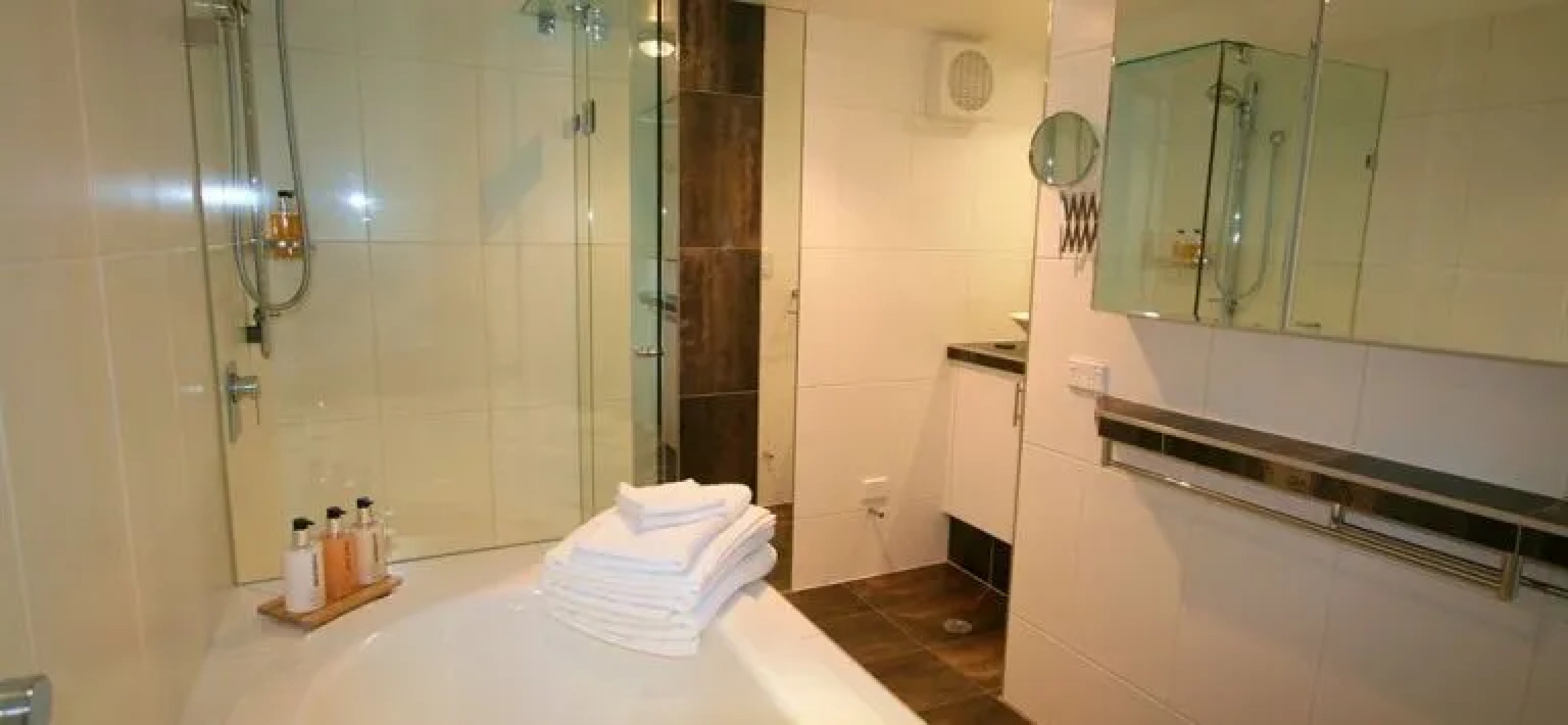 Whitesbeach Guesthouse