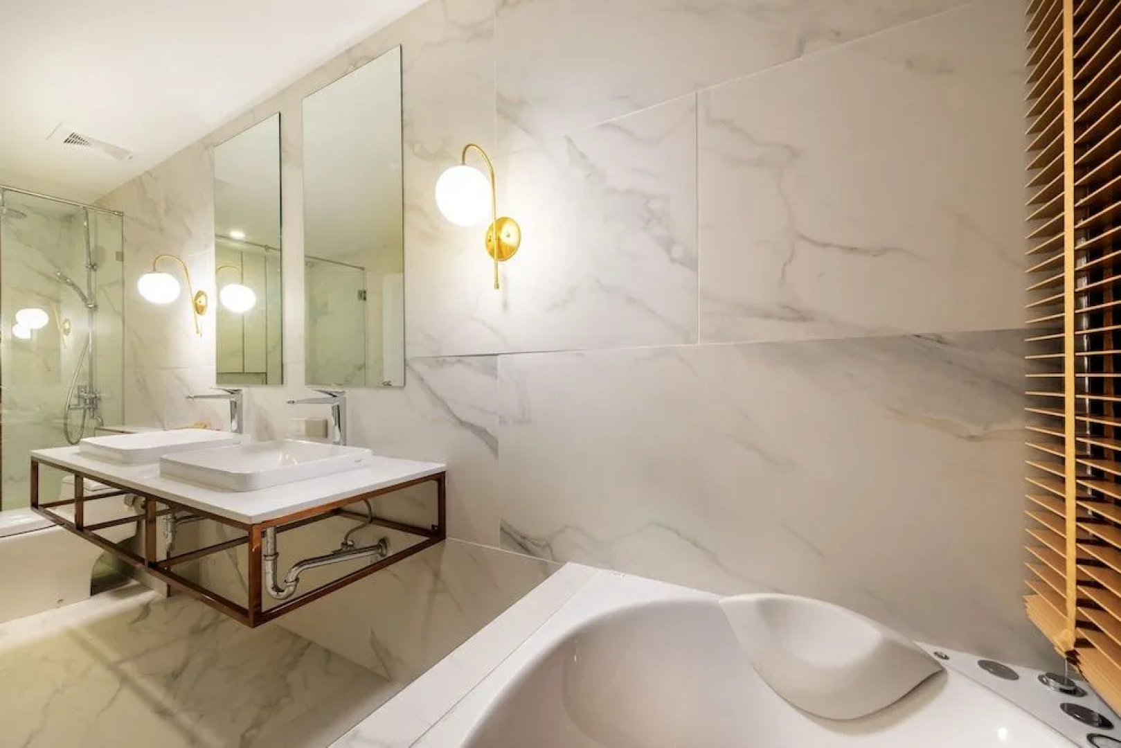 Nine River Hotel