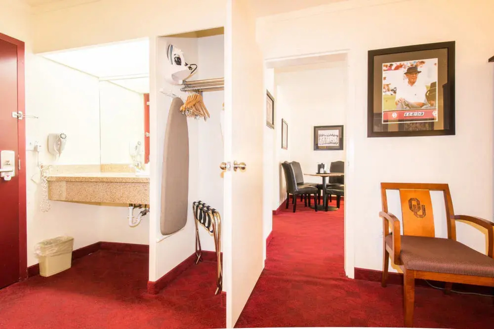 Sooner Legends Inn And Suites