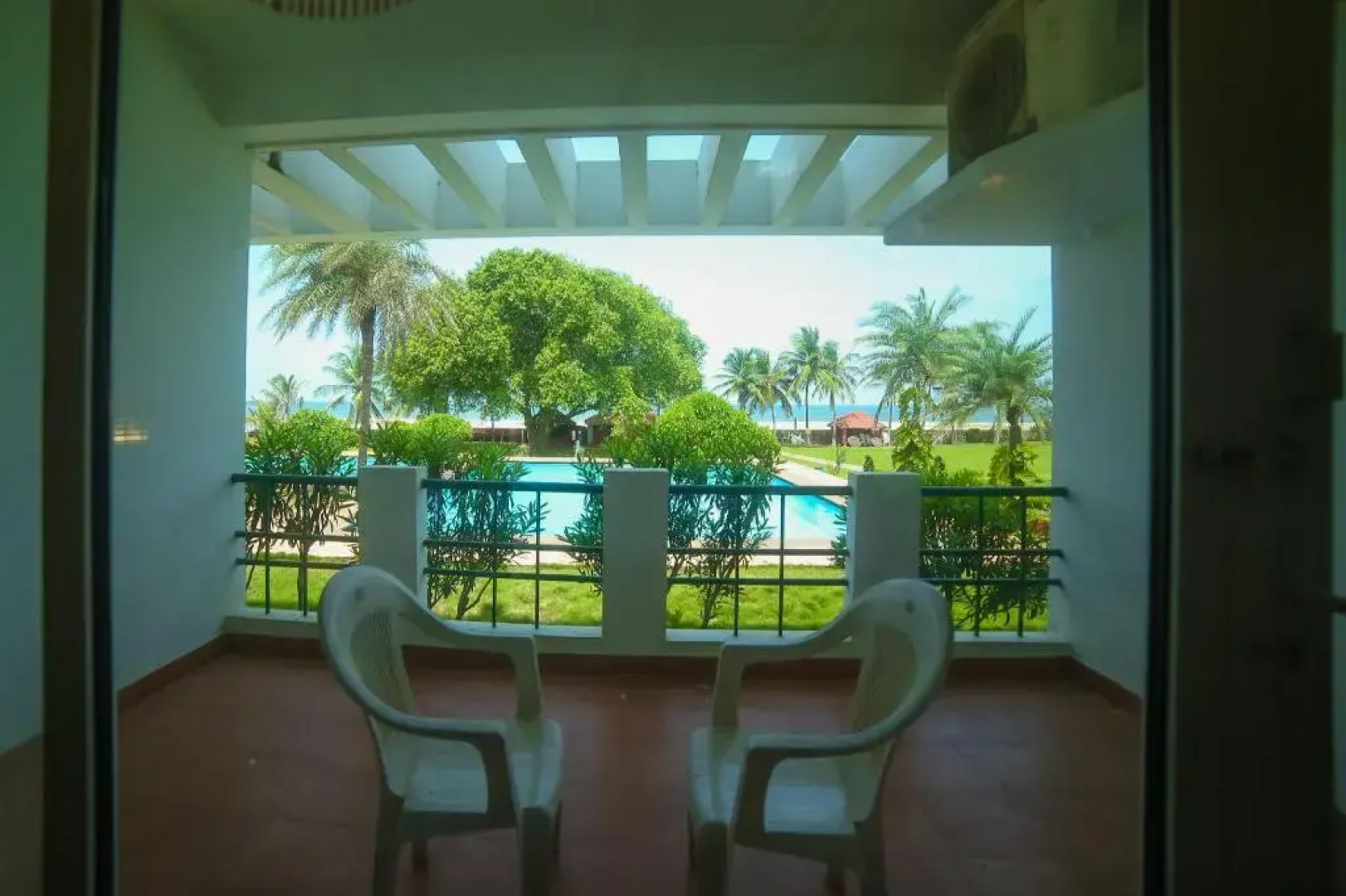 St James Court Beach Resort