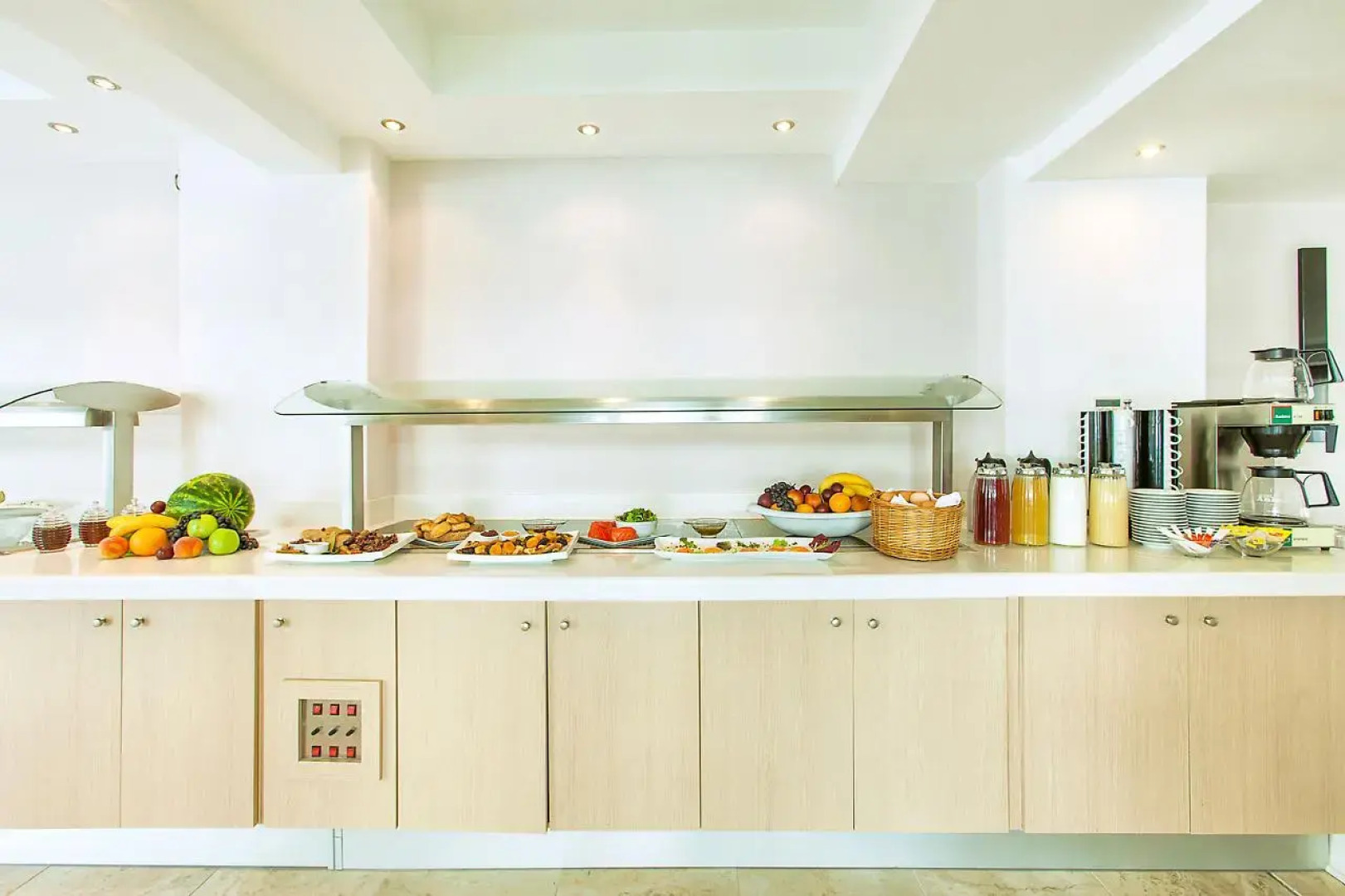 Core Hotel Polychrono