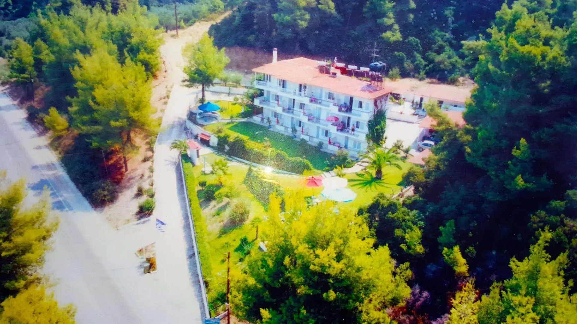 Roditsa Patritsia Apartments