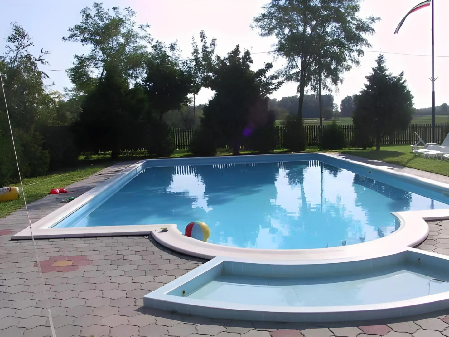 Ádám Tanya Fogadó