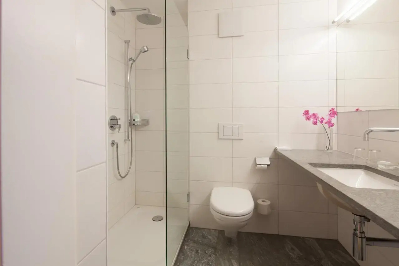 Club House 17 - One Bedroom