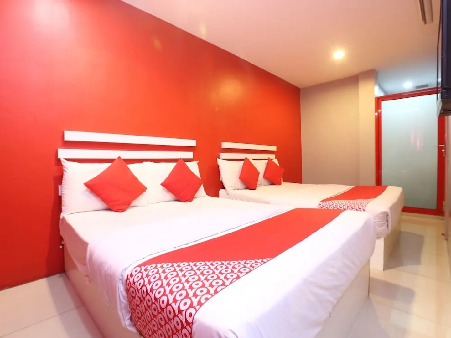 My New Home Hotel by OYO Rooms