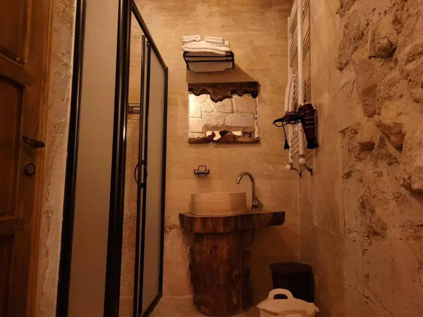 La Di̇as Cave Cappadoci̇a