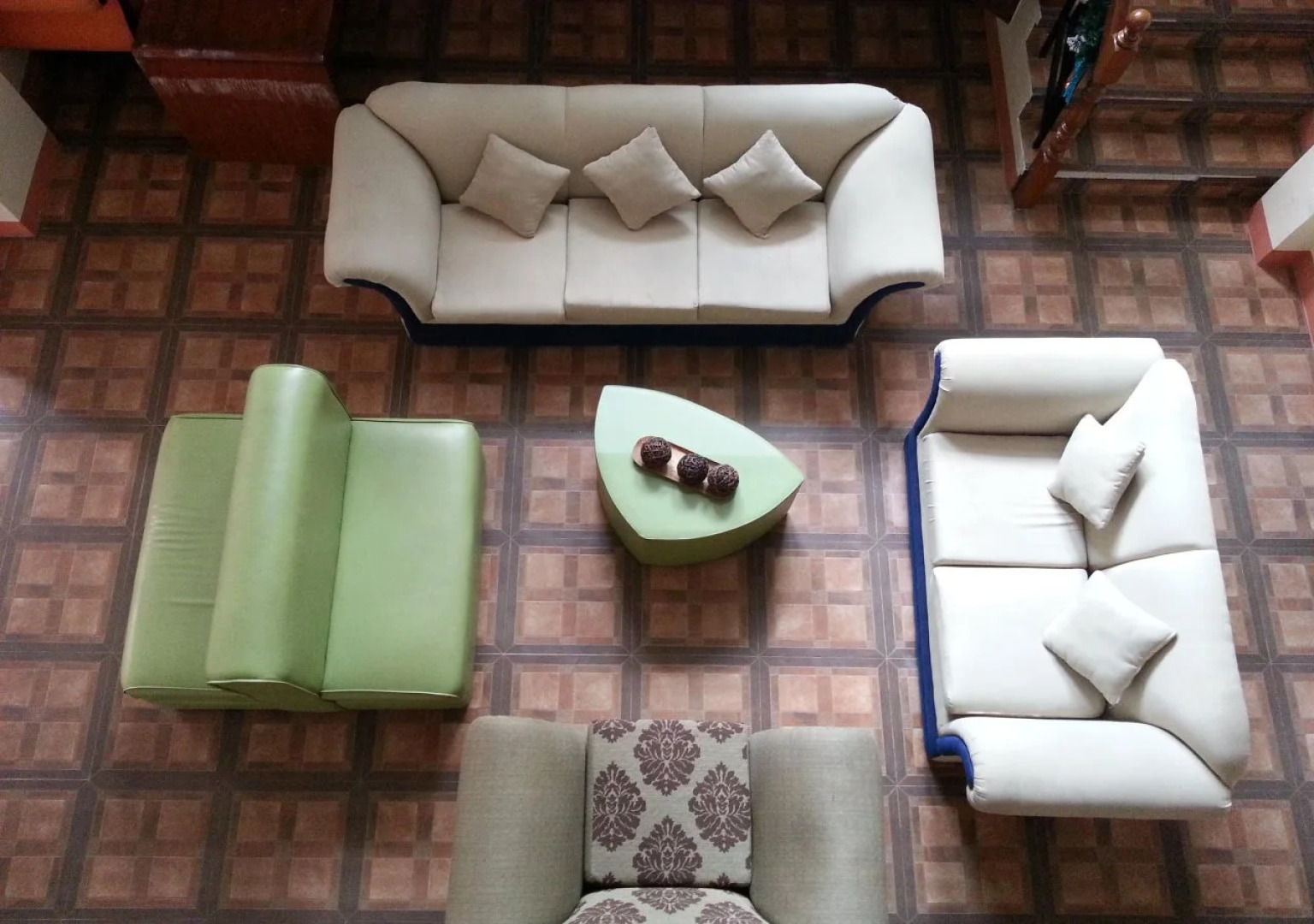 Modern Peak Suites and Private Resort