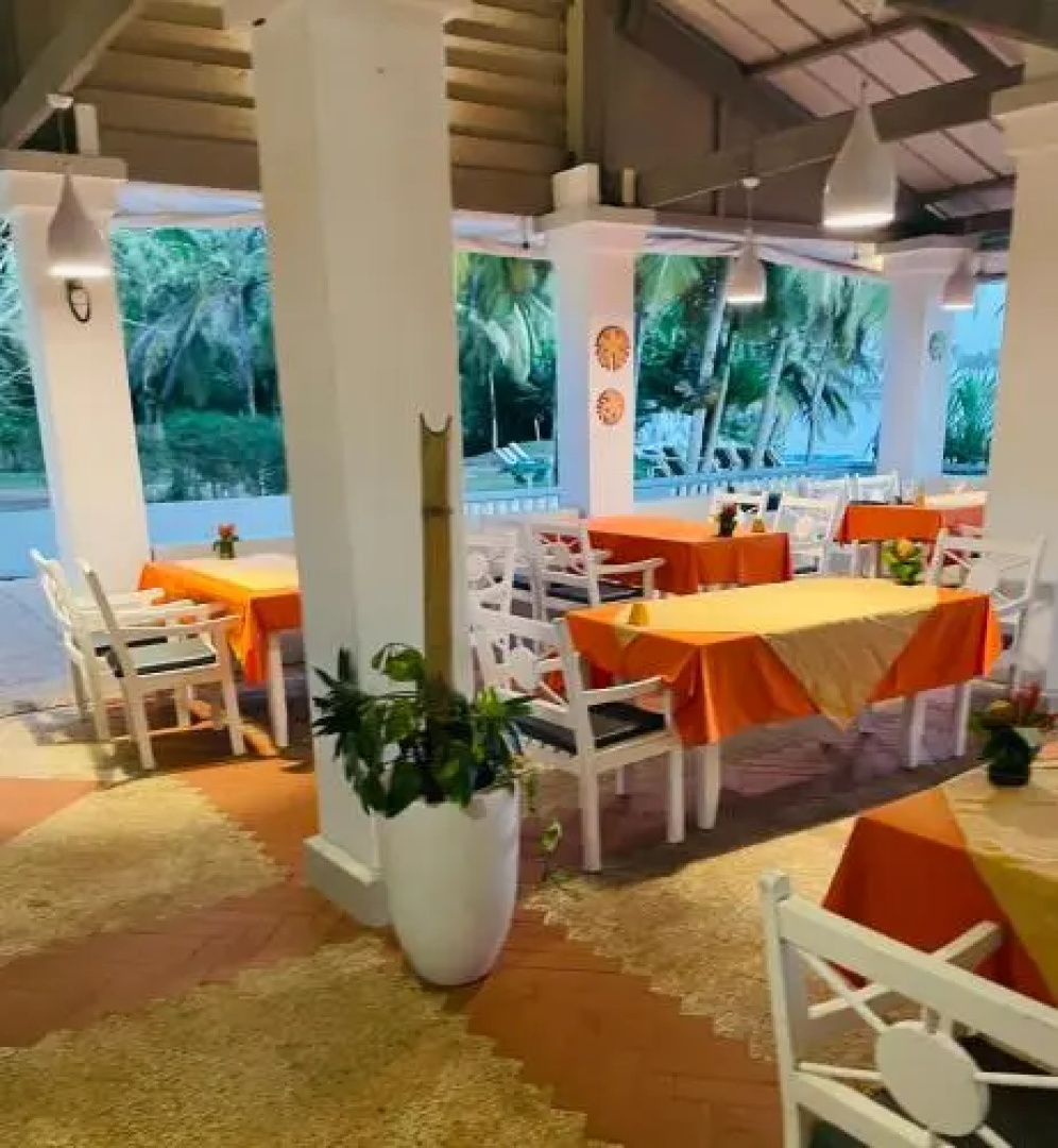 African Queen Lodge