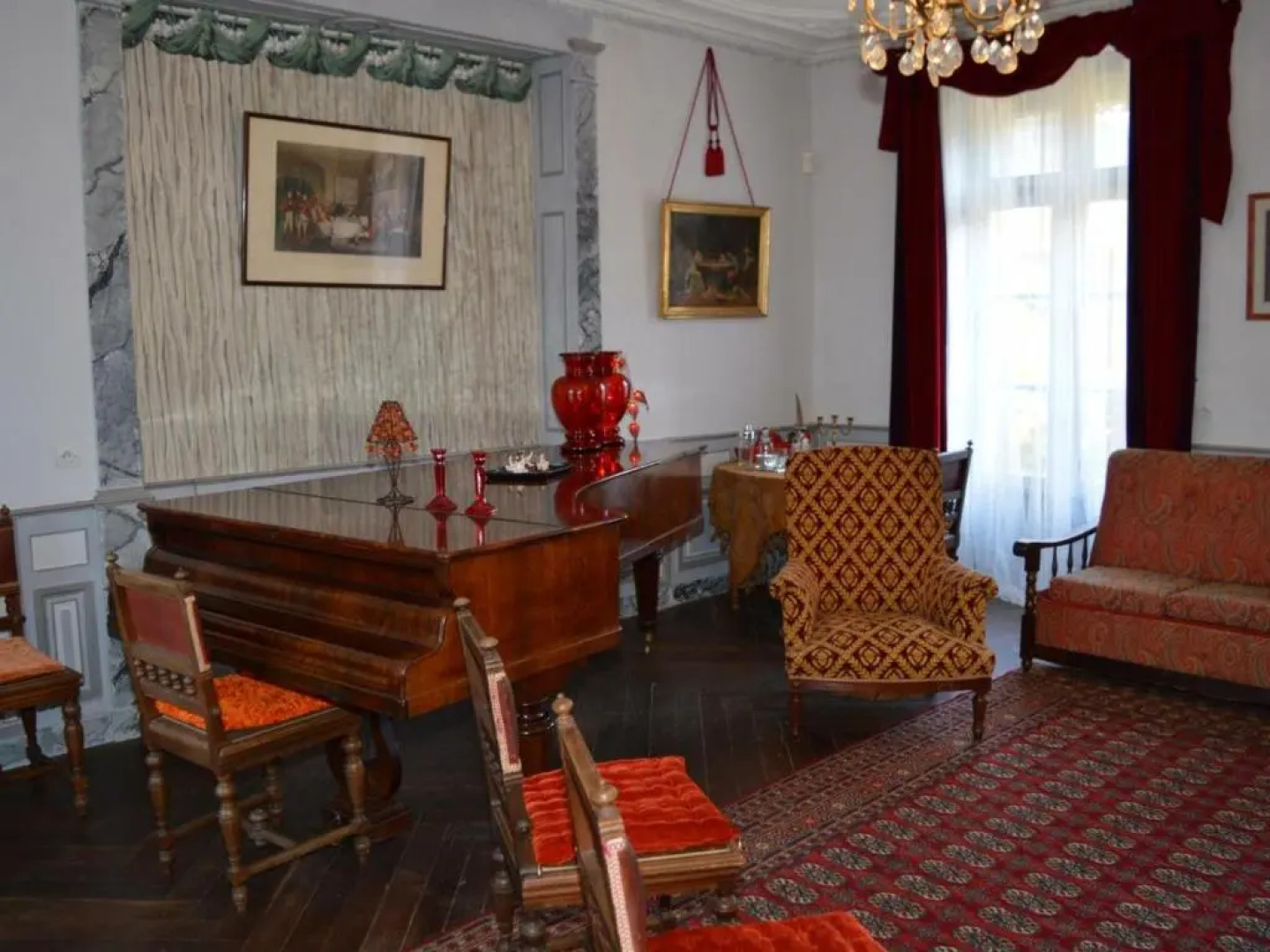 Appartement Châtillon-sur-Indre, 5 pièces, 10 personnes - FR-1-381-485