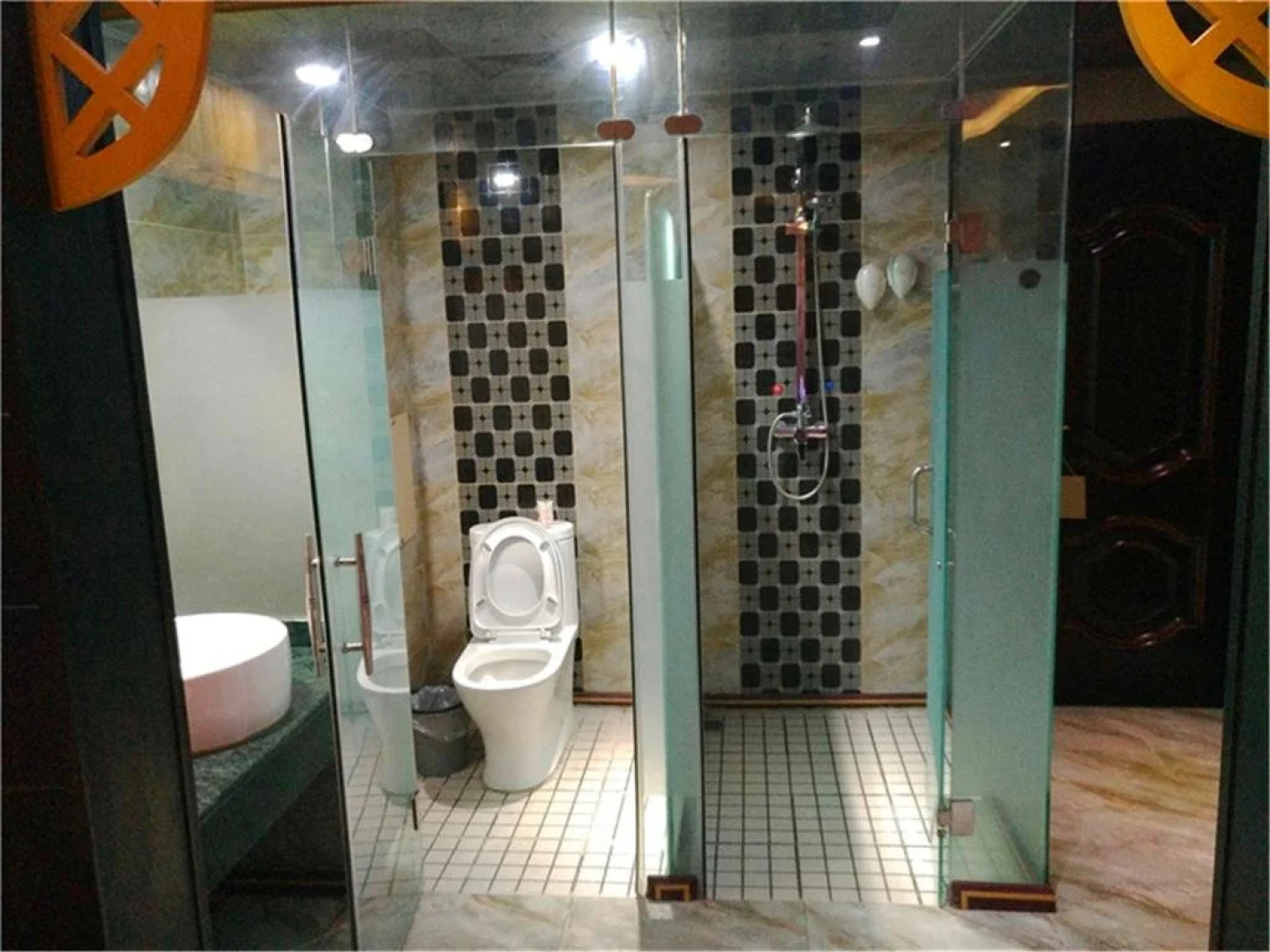 Peacock Princess Hotel