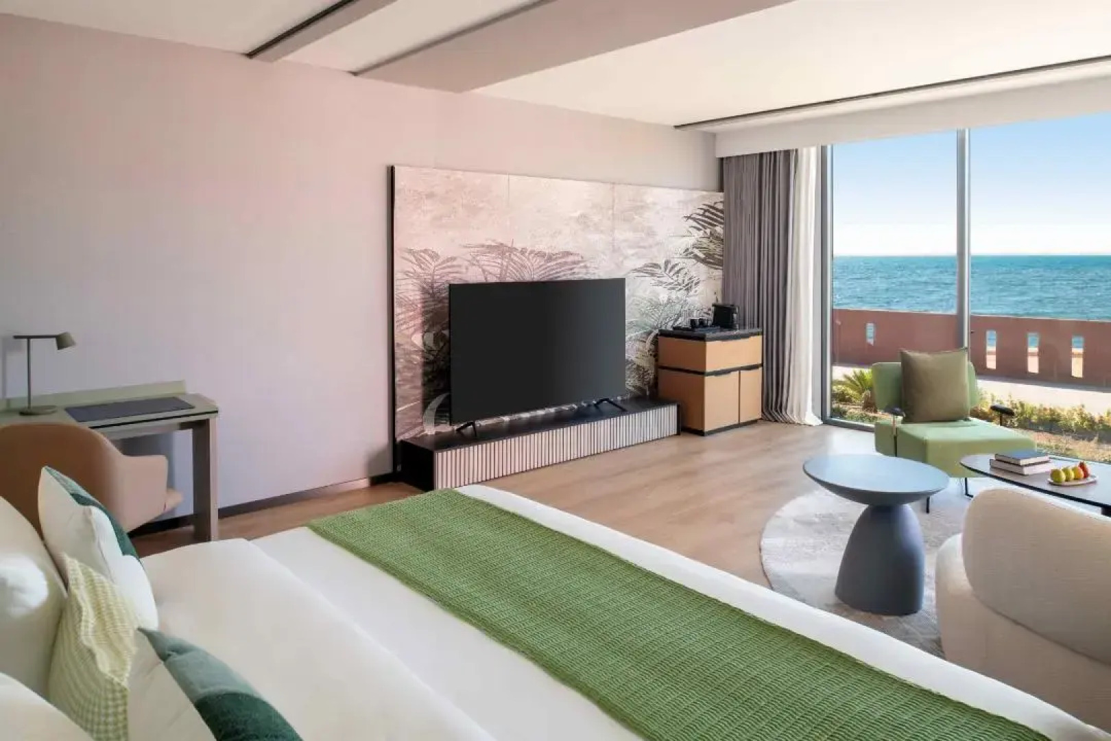 Golden Tulip Sharma Resort