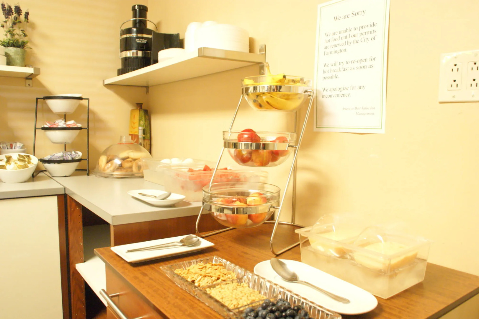 Brentwood Inn & Garden