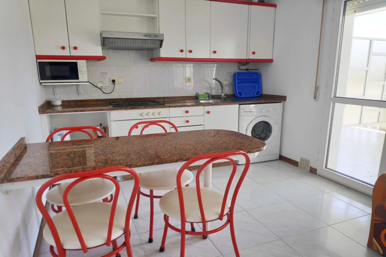 Apartamentos Revo Salinas 3000