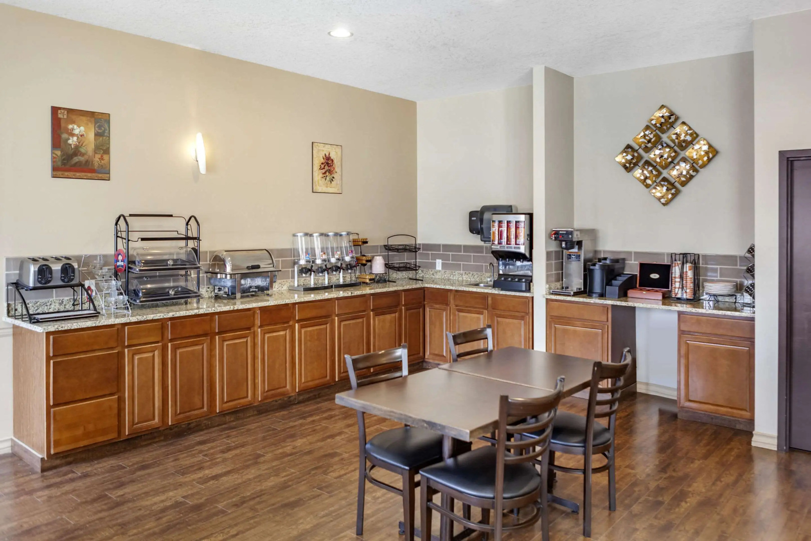 Quality Inn & Suites Edmonton International Airport