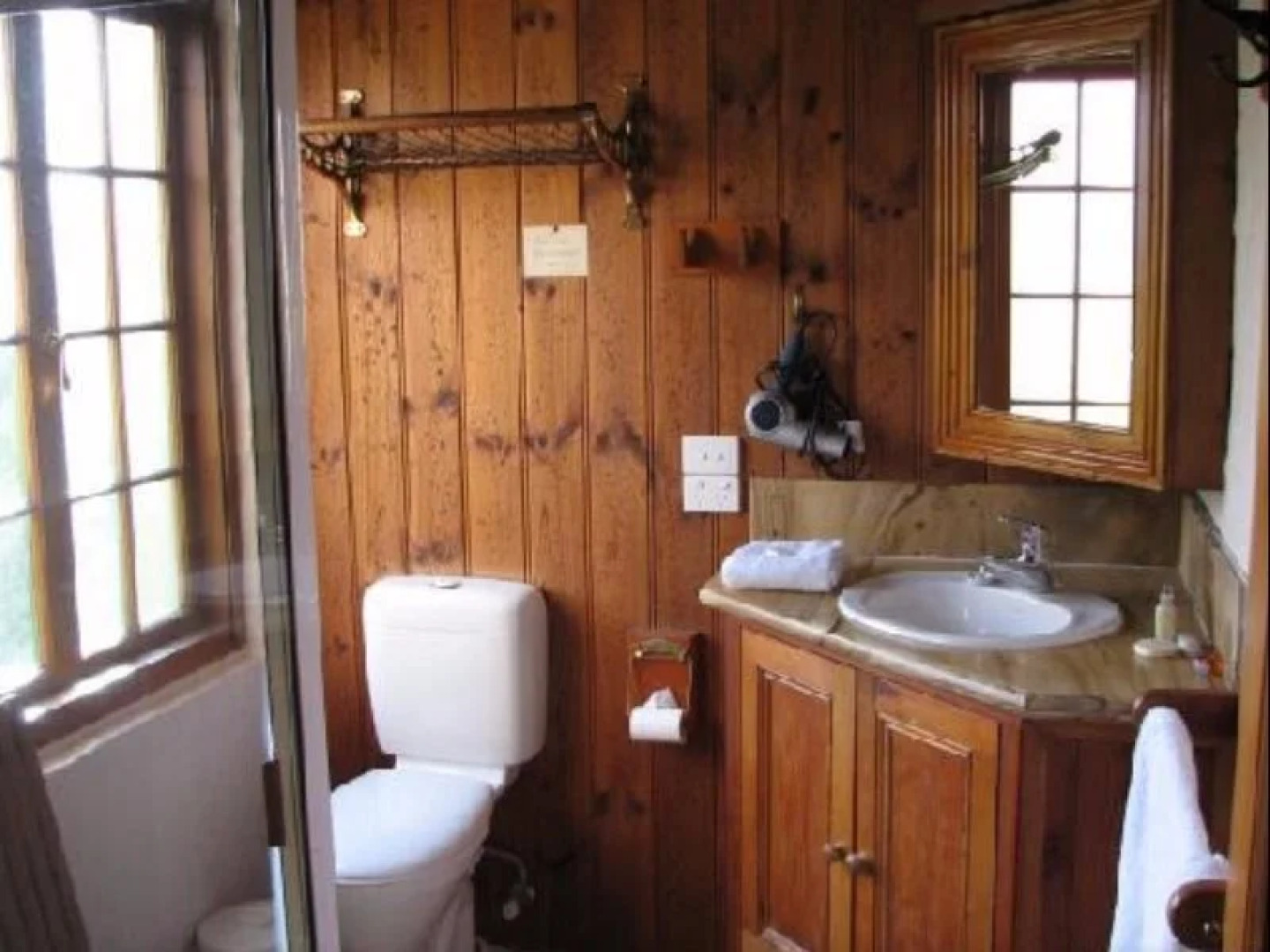 Blackwood Park Cottages