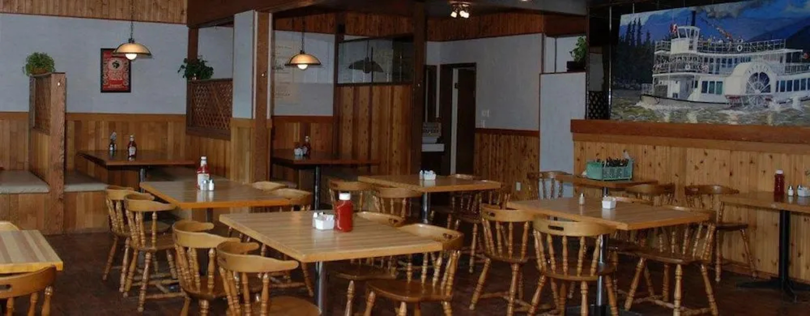 Triple J Hotel & Cabins