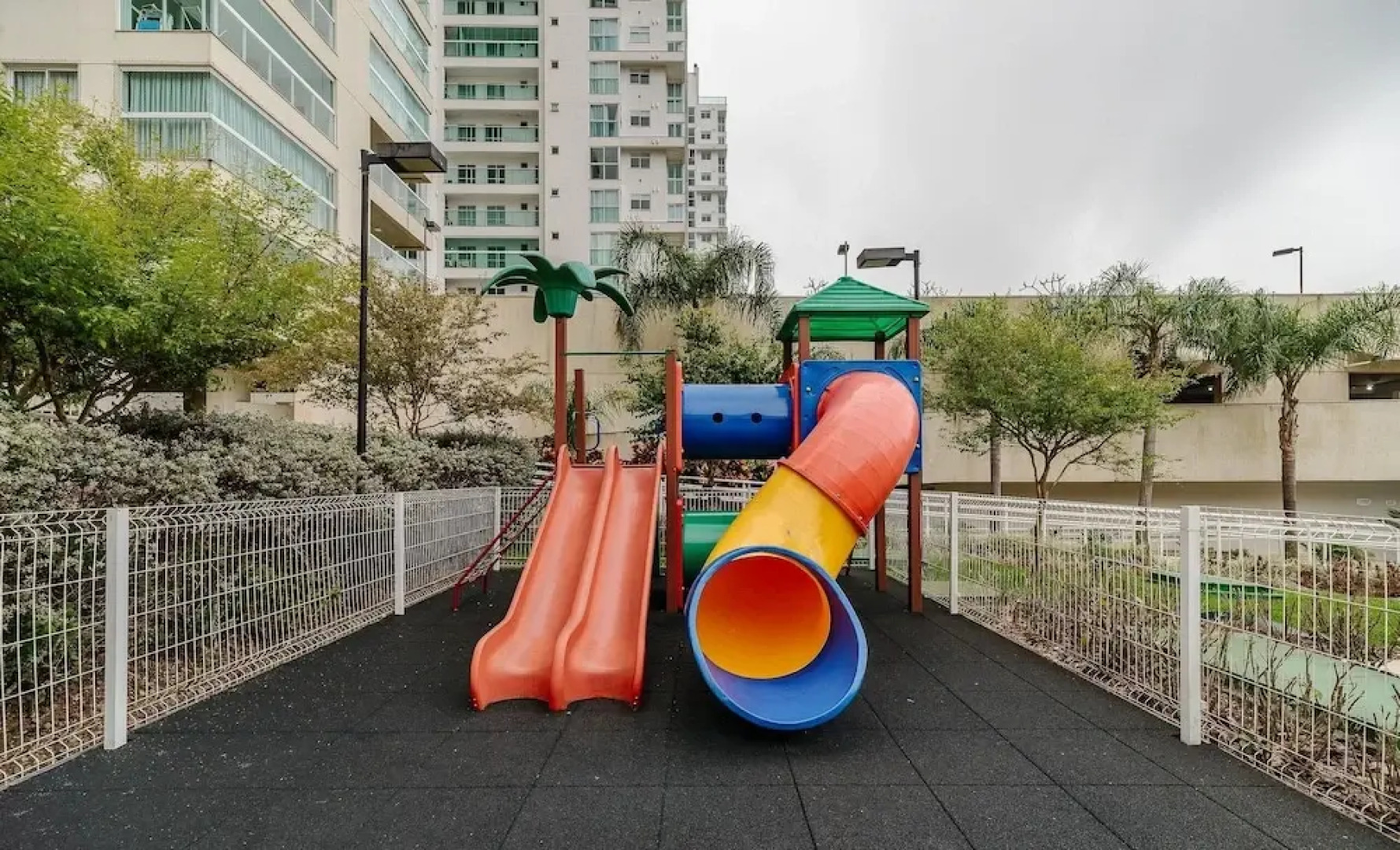 Apto Vista Mar com churrasqueira BBH1003