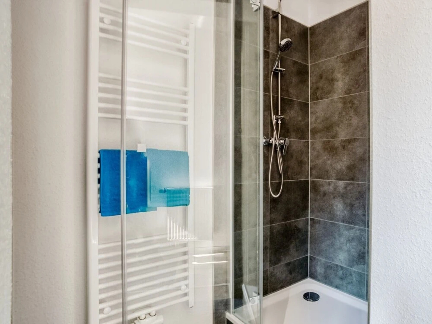 Enticing Apartment in Georgenthal with Sauna