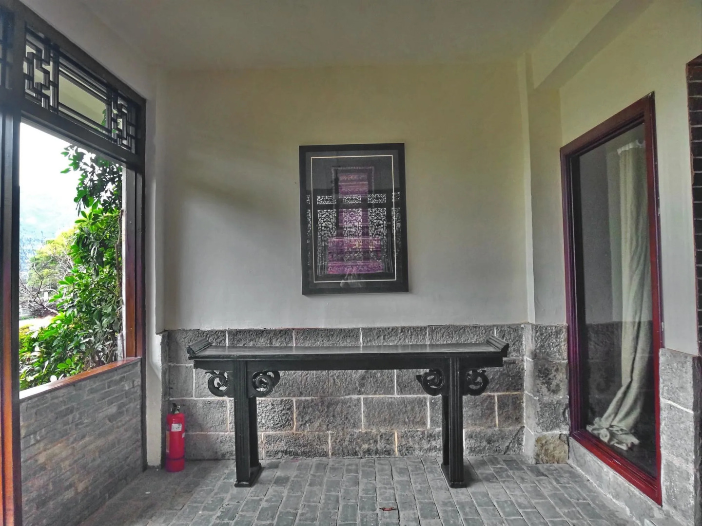 Yangshuo Mountain Retreat