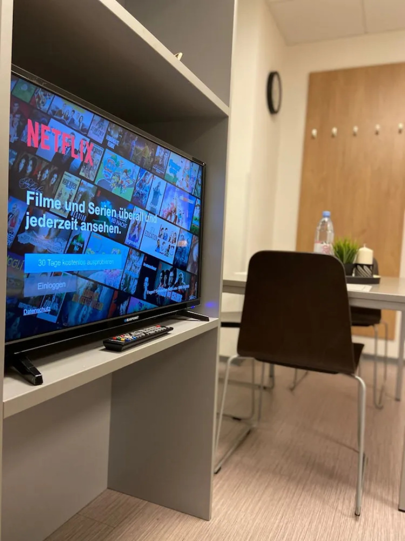 Prime Apartments and Rooms