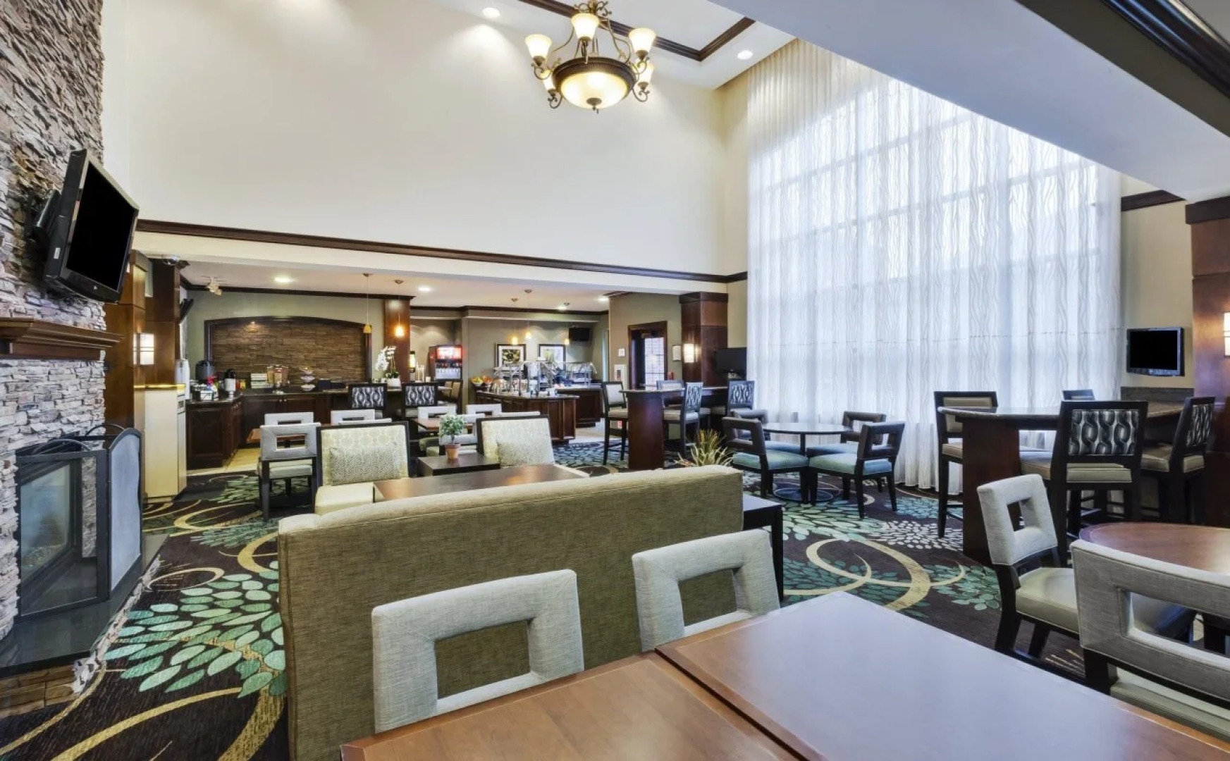 Staybridge Suites Lansing - Okemos by IHG