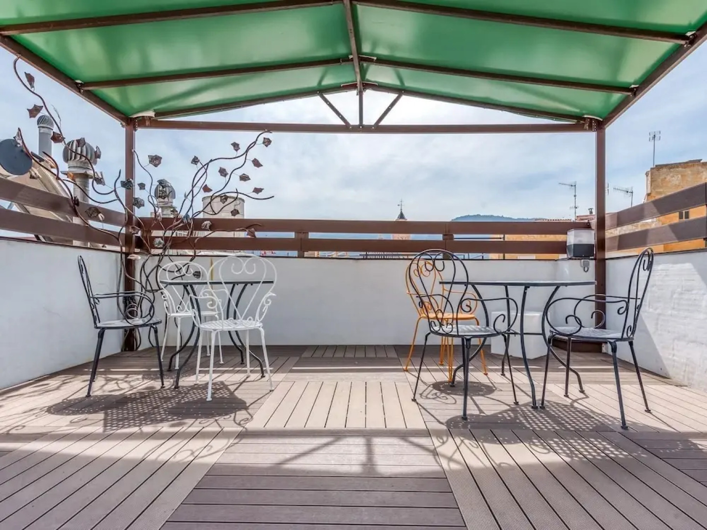 Lavish Holiday Home in Tavernes de la Valldigna With Sauna