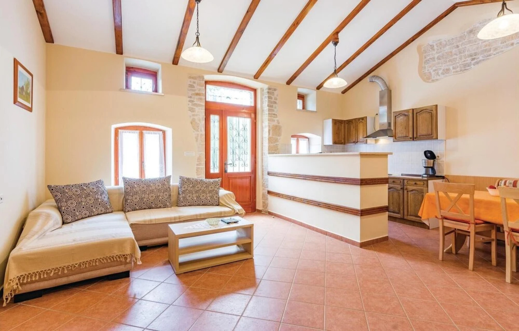 Beautiful Home in Butkovici With Wifi and 2 Bedrooms