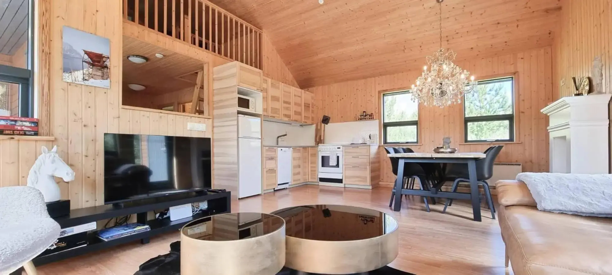 Dixon Cabin nr. 7 / Dixon sumarhús nr. 7 @Kirkjubraut