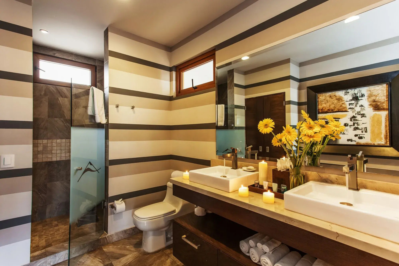 Pinnacle Resorts 220