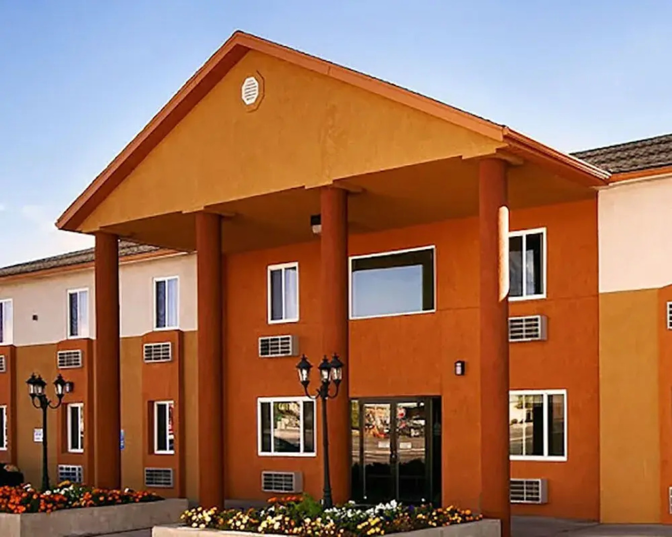 Best Western Carriage House Inn