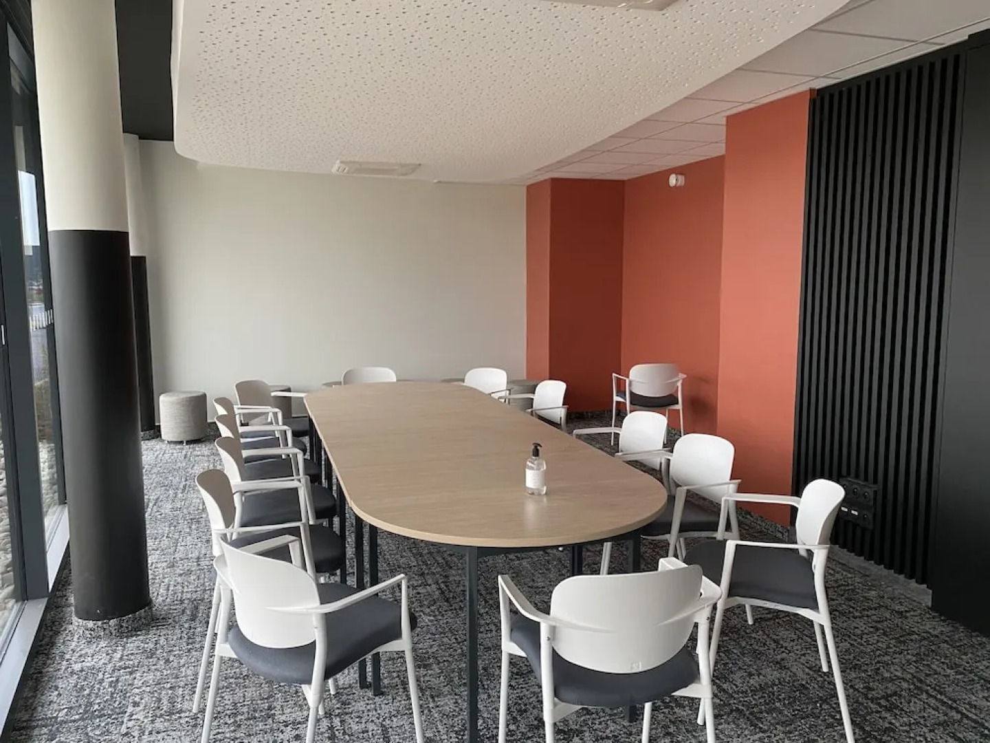 Hôtel AKENA TROYES - La Chapelle-Saint-Luc