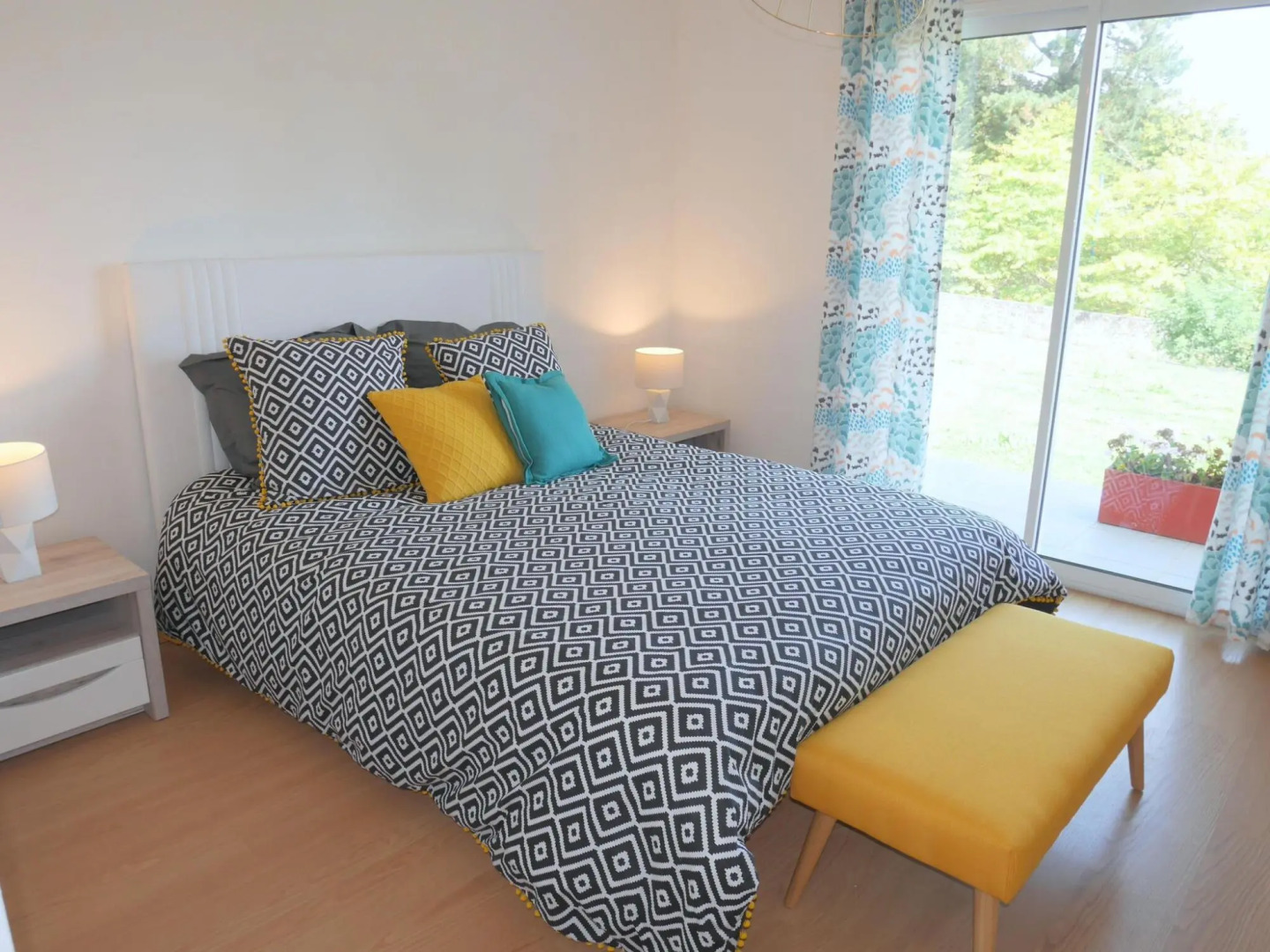 Comfortable Holiday Home With Partial sea Views, Douarnenez-treboul