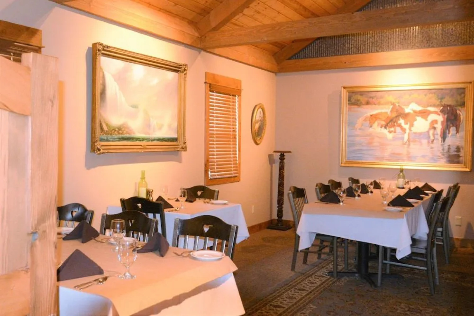 McAllister Inn & Lodging