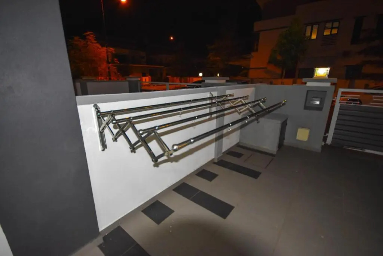 275 Sitiawan Homestay