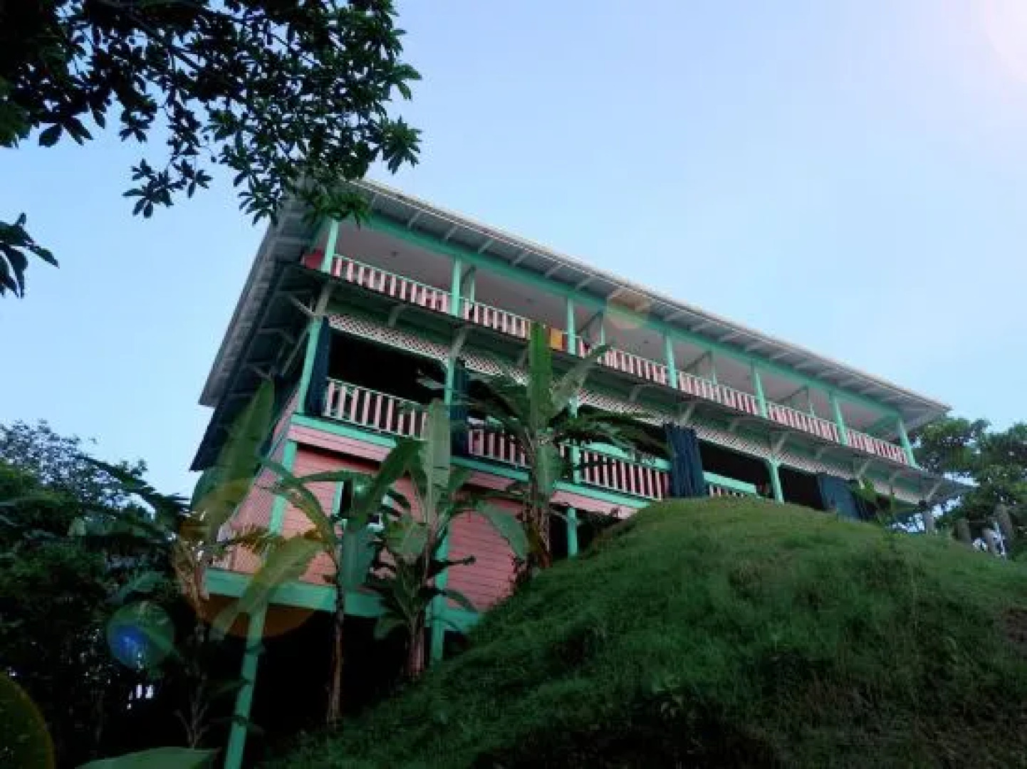 Los Secretos Guesthouse