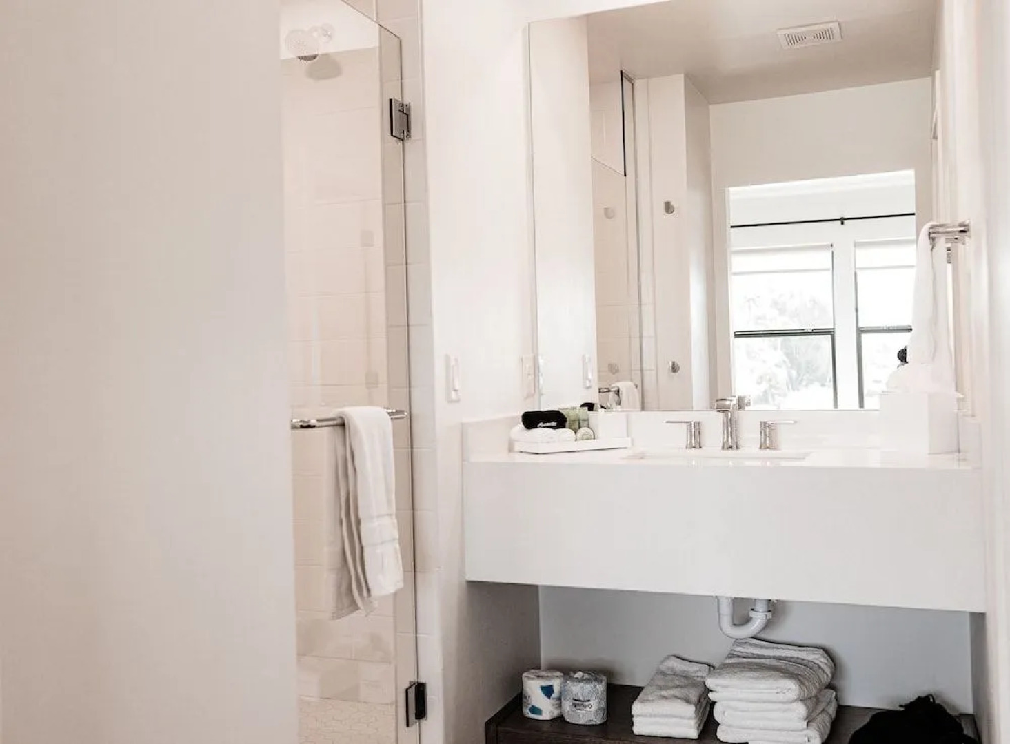 The Suites at Fishermen's Village