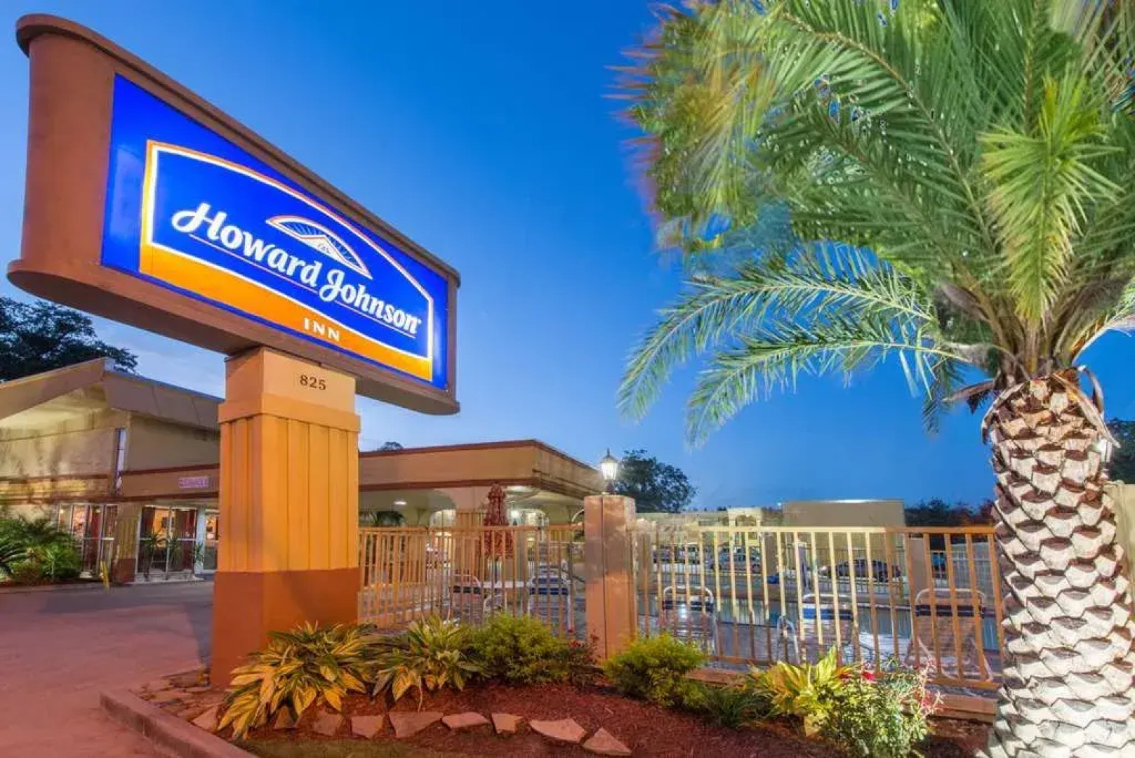 Howard Johnson Express Inn - Lake Charles