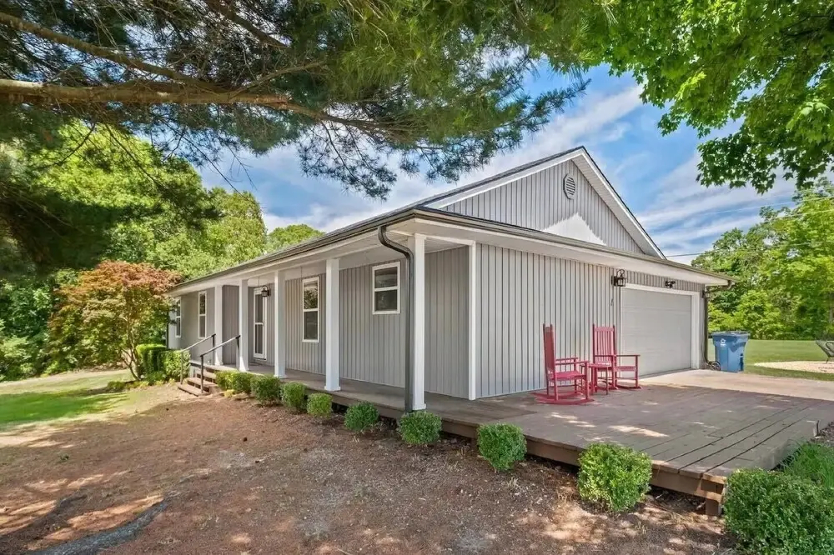 Tunnel Vision Trail Home -8 Min From Lake Windsor! 4 Bedroom Home by Redawning