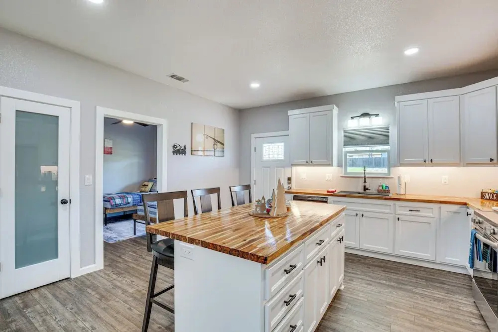 Lake Fork Cabin w/ Boat Launch & Fishing Pier