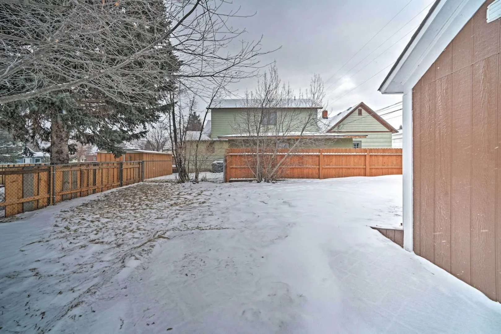 Red Lodge Retreat w/ Yard - Walk to Restaurants!