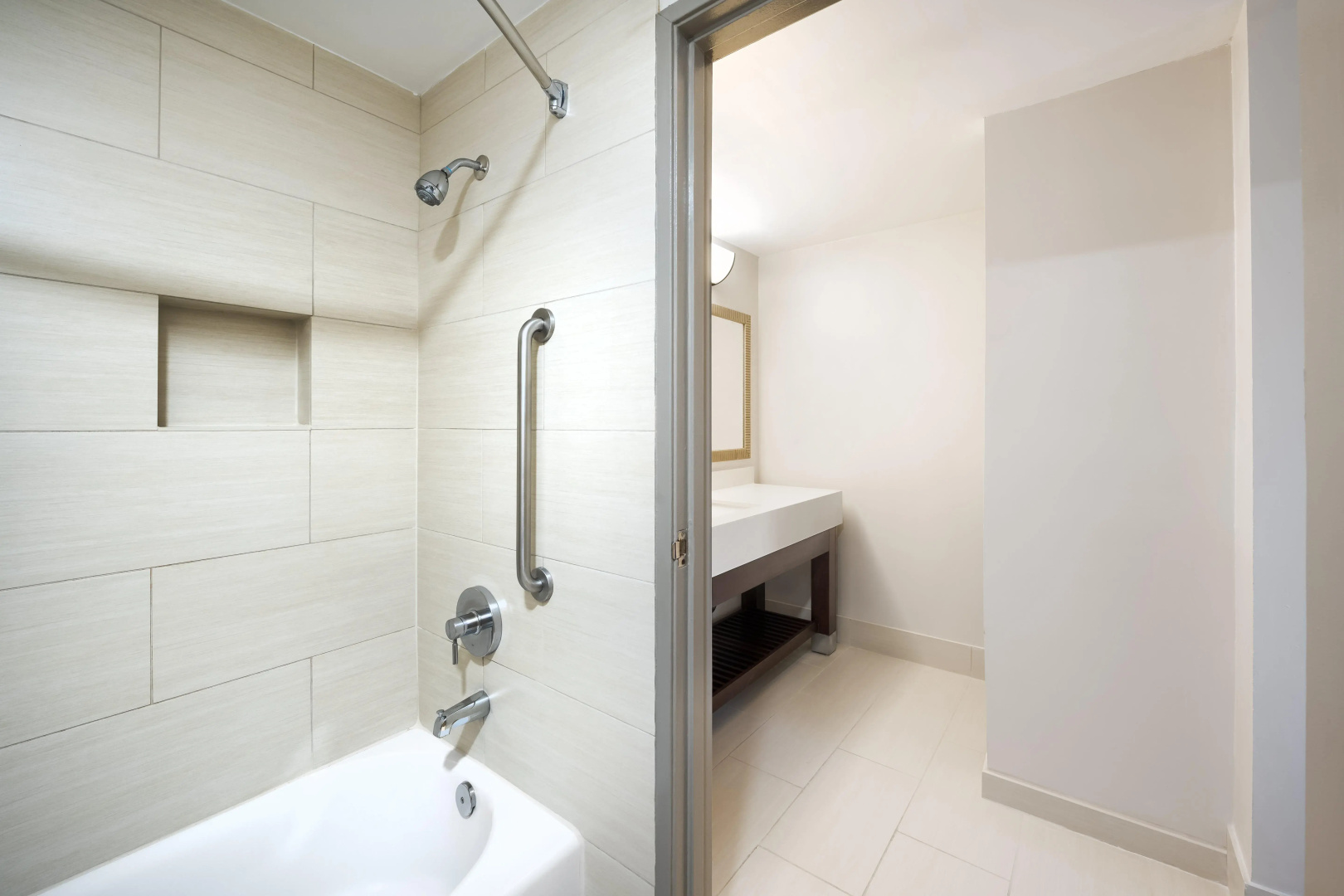 Holiday Inn Express Simi Valley by IHG